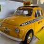Fiat 500 Taxi New York Scale 1/18 Rare Burago Image 3