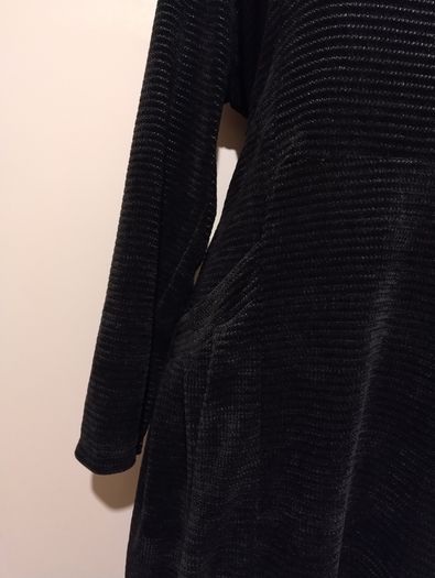 Beautiful Pocket Dress, New With Tags