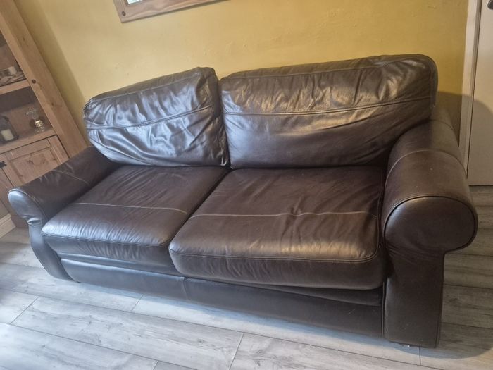 free Sofa brown Leather