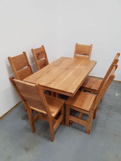 table and 6 chairs