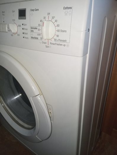 Bosch Classixx 1200 Express Washing Machine - requires drain pump or for parts
