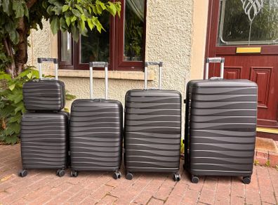 suitcase/luggage new in