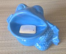 Frog for bathroom