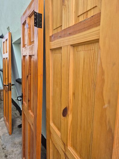 Free Doors