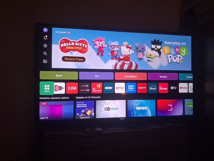 For sale: 18-month-old QNID TV. Looks like it came straight from the store. Perfect condition. Free delivery within a reasonable distance.