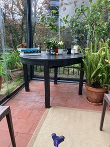 round table