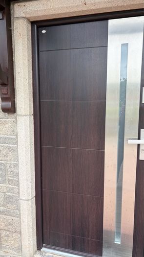 Entrance door