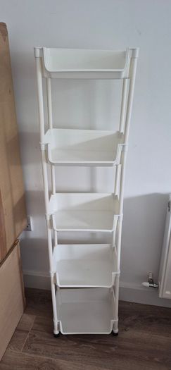 Storage Unit - Like new
