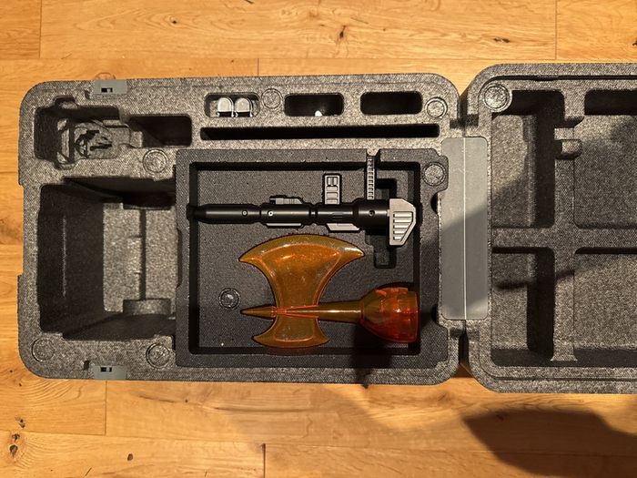 Robosen Optimus prime transformer