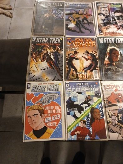 Star Trek comic bundle/joblot of 23 comics Free shipping