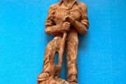picture wooden sculpture