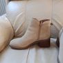 River Island suede beige boots Image 4