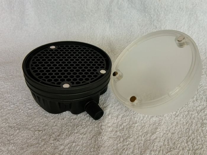Dome flash diffuser light shaper