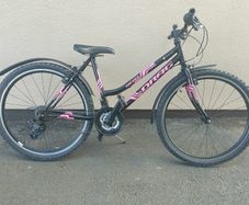 Drag hacker 17" Girls bicycle