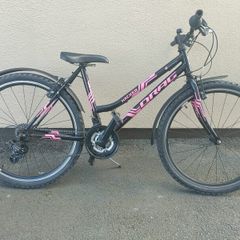 Drag hacker 17" Girls bicycle