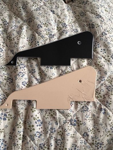 Gibson Pickguard