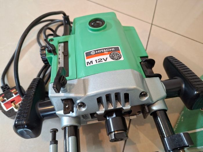 Hitachi M 12V 1/2" Router 110v