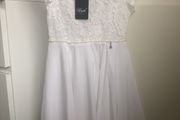 New lovely dress 6-8 years old