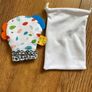Teething gloves for babies Image 2