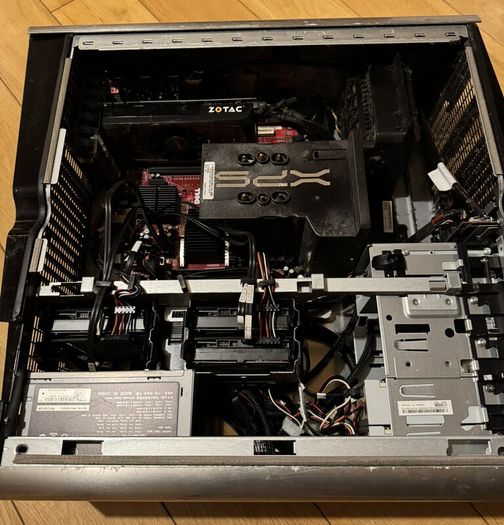 Vintage Dell XPS 720 Desktop Tower