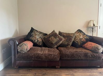 Chesterfield Sofa