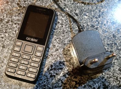 Alcatel 1066d Used Mobile Phone (USED).