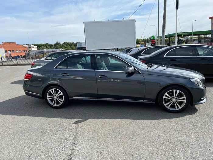 Mercedes