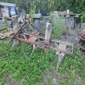 Drill plough potato planter