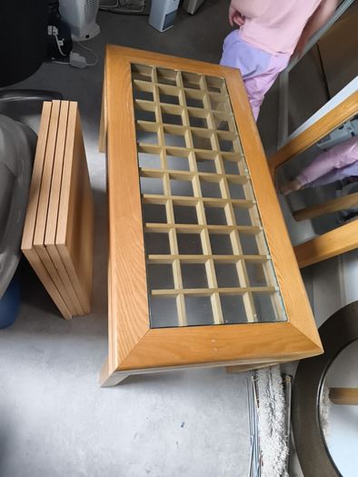 glass top coffee table