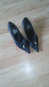 black high heels