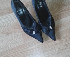 black high heels