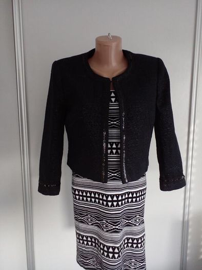3/4 Sleeve Short Blazer UK10