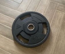 Pair of 10kg weight plates