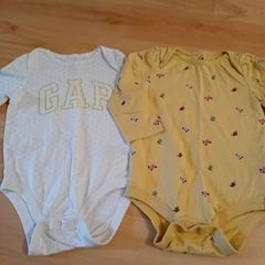 Gap Long Sleeve Vests 12-18 Months