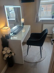 Vanity Chair