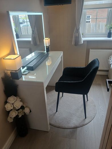 Vanity Chair
