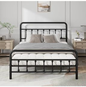 5ft Metal Bed Frame with Victorian Vintage Style