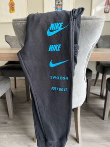 nike tracksuit bottoms