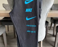 nike tracksuit bottoms