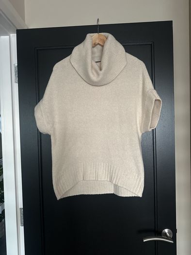 Mint Velvet (Xs) cream jumper