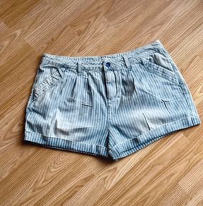 Denim Stripe Shorts - Size 14 / F&F Summer Stylish short shorts