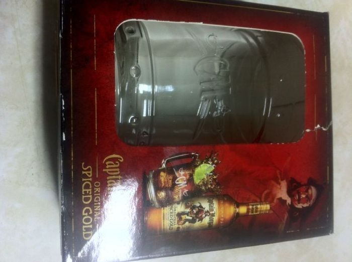 Mugs capitan morgan rum