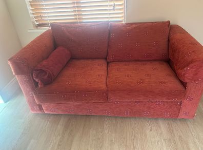 3 piece suite (sofa bed)