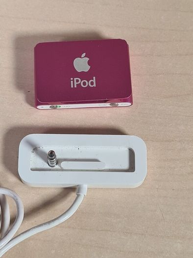 Apple Ipod Shuffle Pink With Charging Dock Forpaeys Repair