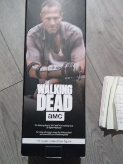 Walking dead 10 inch figures