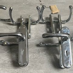7 silver door handles