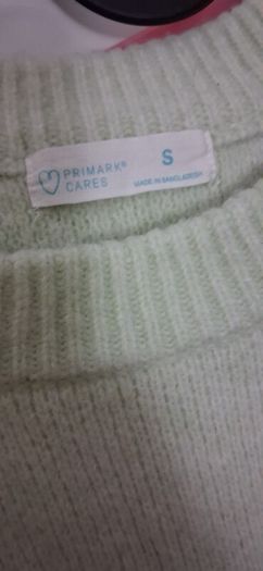 jumper  says small more 14