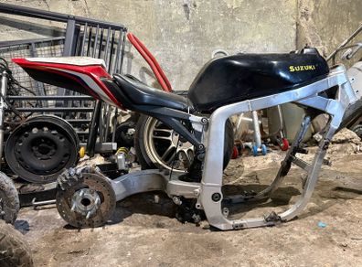88 gsxr 750 project