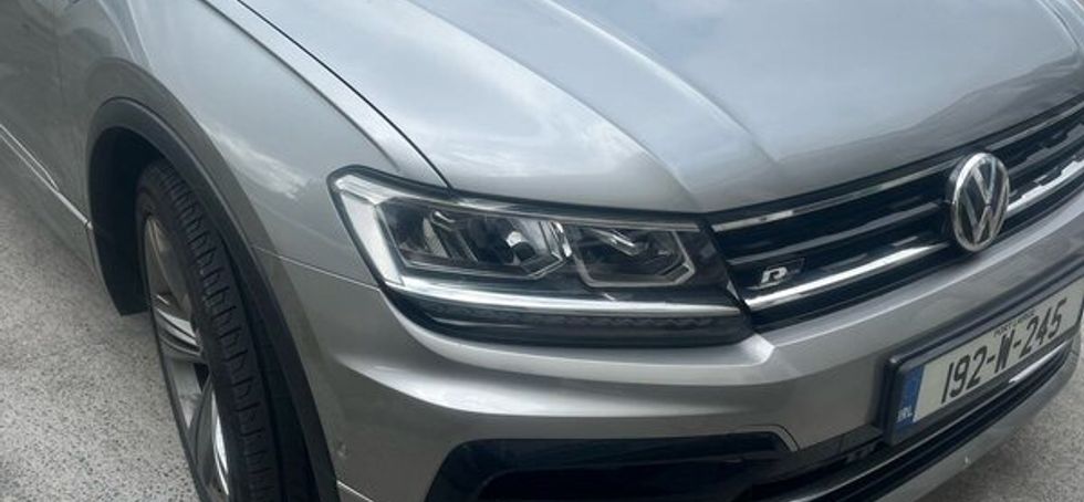 VW Tiguan R Line 2.0L Diesel sunroof & high spec