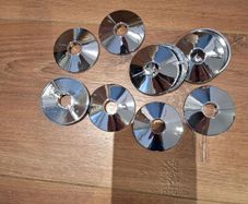 Radiator pipe cover
